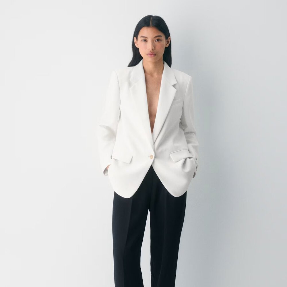 Aritzia Generation Birch colour Crepette Blazer worn once